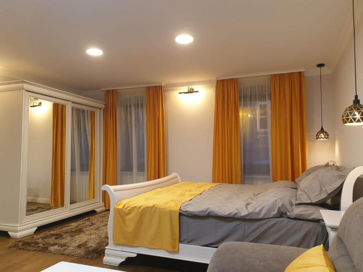 Apartamento Sunrise Cerbului Braşov Exterior foto