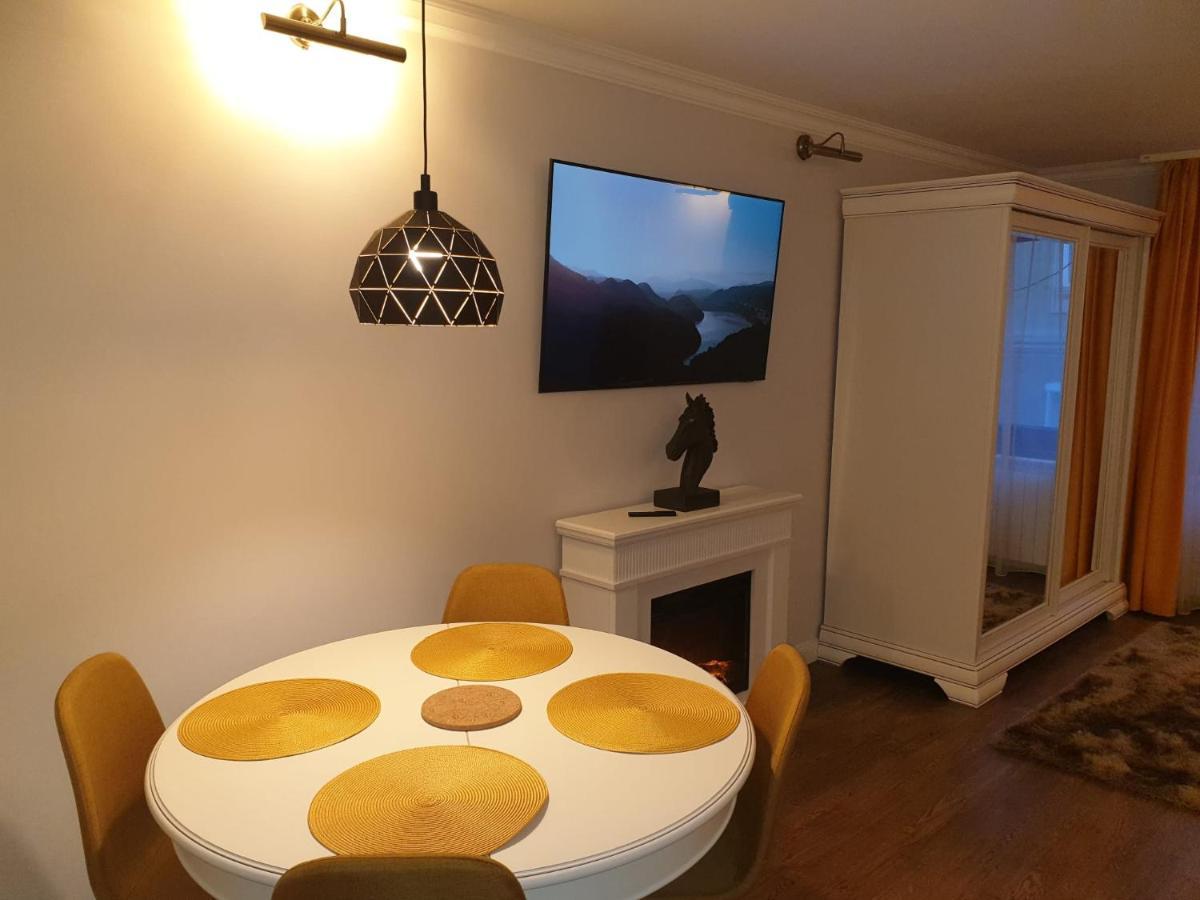 Apartamento Sunrise Cerbului Braşov Exterior foto