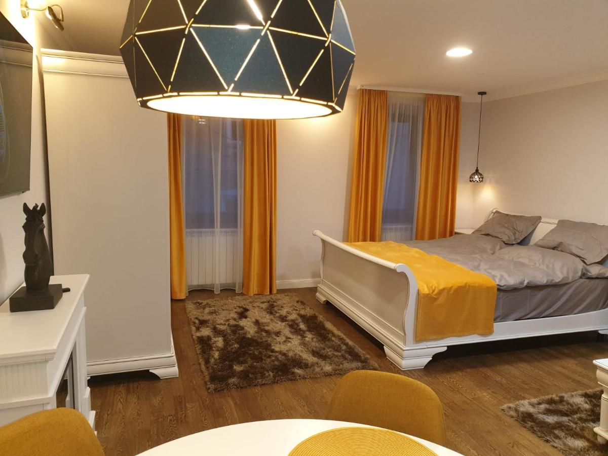 Apartamento Sunrise Cerbului Braşov Exterior foto