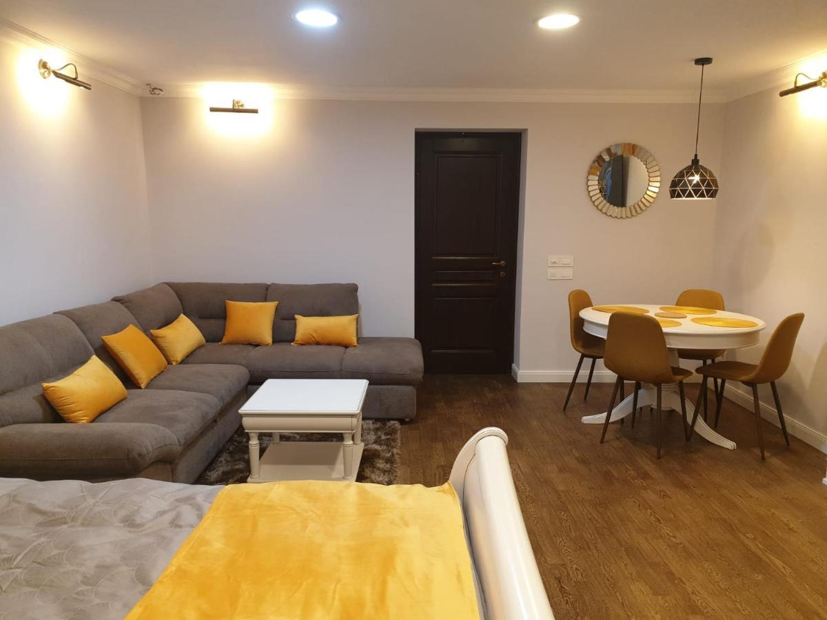 Apartamento Sunrise Cerbului Braşov Exterior foto